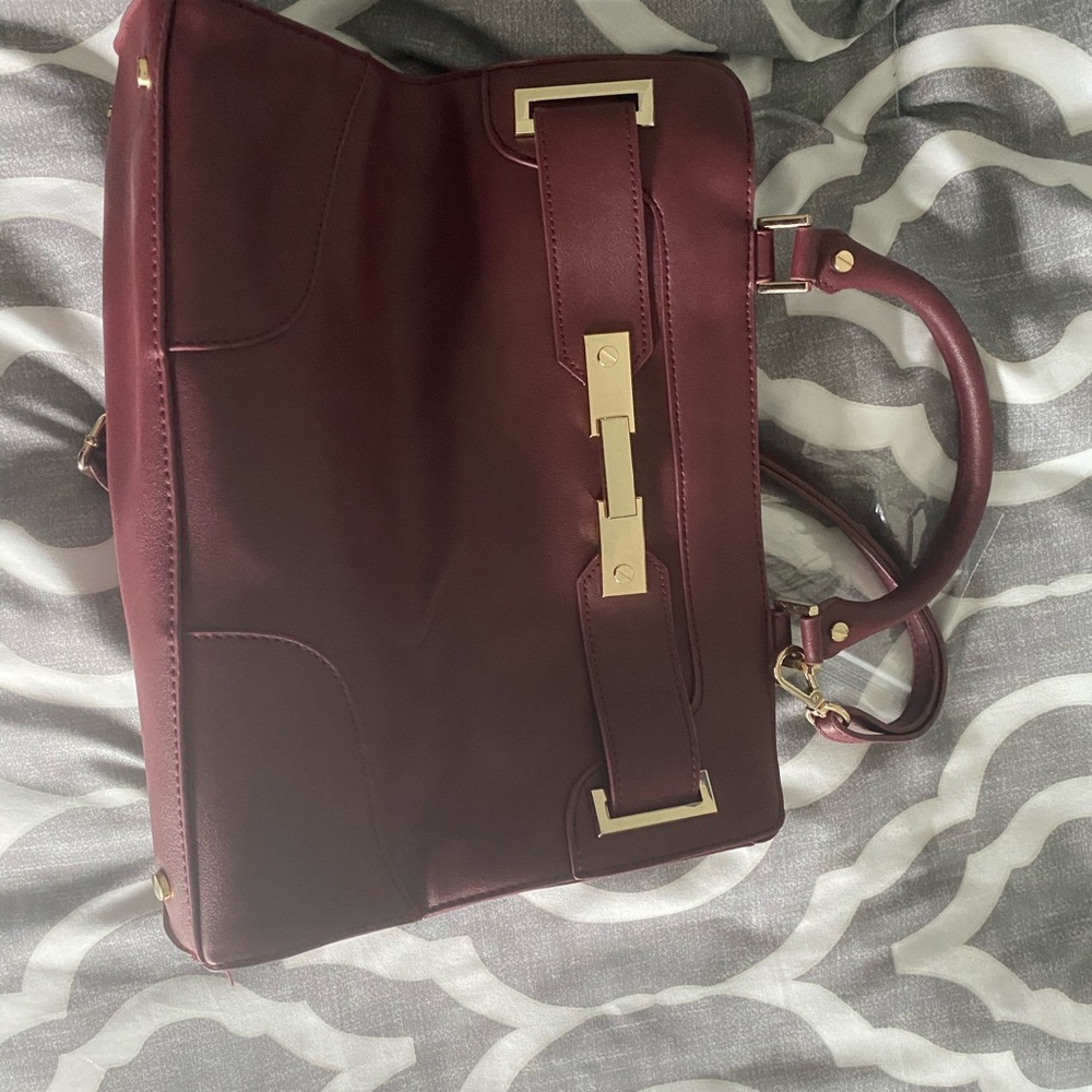 Jennifer Lopez used bag